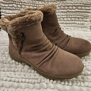 Baretraps "Acelyn" weatherproof tan suede boots, faux fur, size 7.5